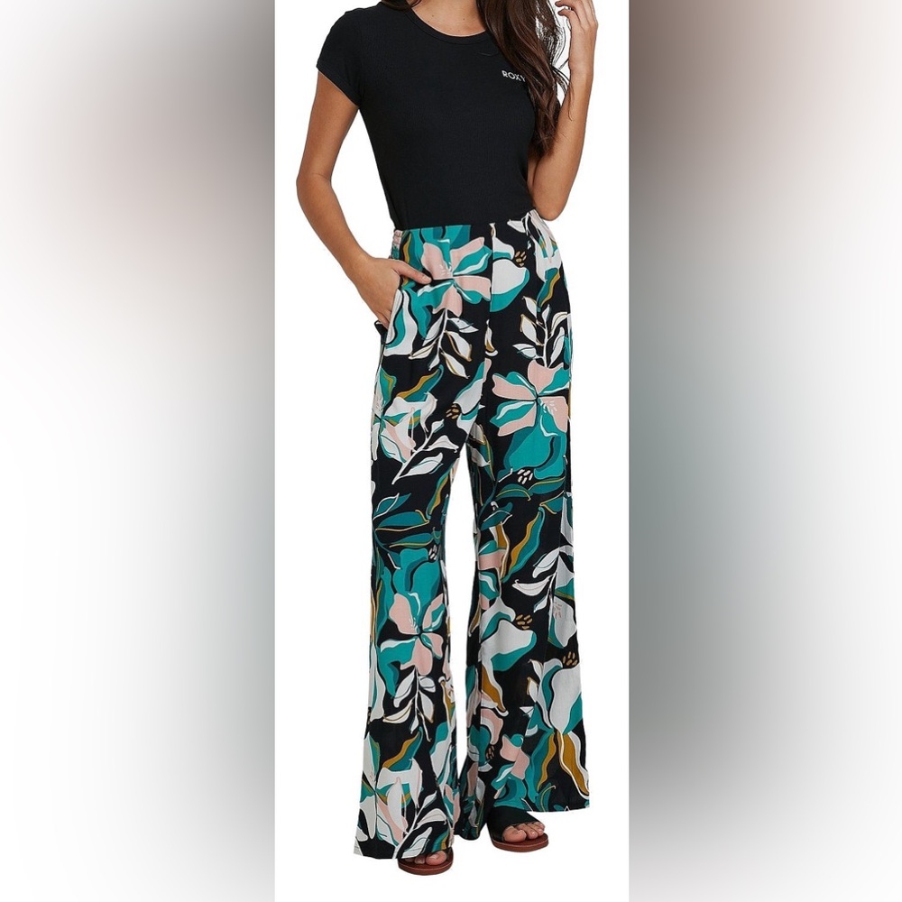 Roxy  small used Floral Print Wide-Leg Pants